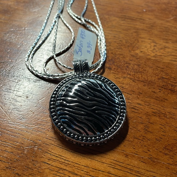 Vintage Premier Designs silver color multi strand necklace with zebra pendant. - Picture 4 of 4